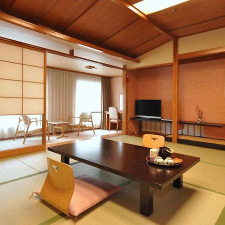 Hotel Ichiei Osaka Zewnętrze zdjęcie